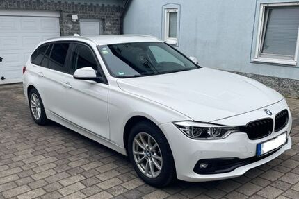 BMW 320 251.000 km 10.900 € Hollstadt 97618
