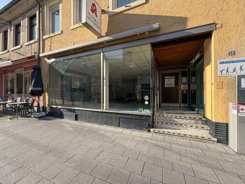 Haus zum Kaufen in Waldkirch 495.000 € 263 m² 12 zimmer