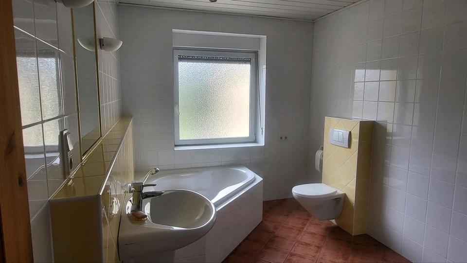 Doppelhaushälfte Beckingen - 5 Zimmer, 120 m&sup2;, 235.000&euro; | Angebot:27284460