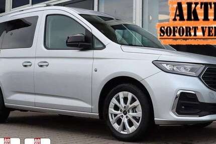 Ford Tourneo Connect 9.500 km 37.480 &euro; Cham 93413