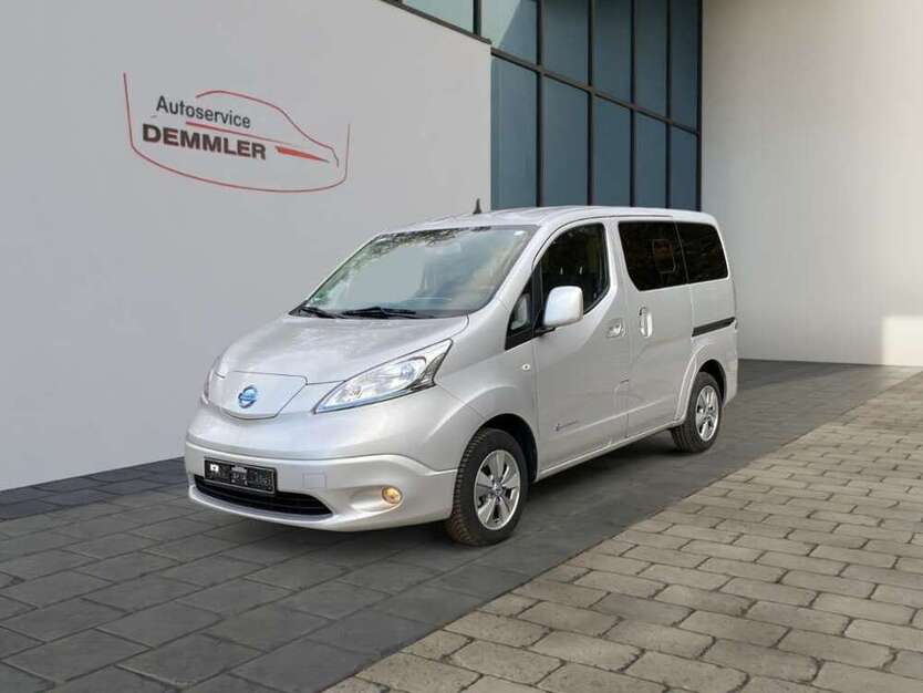 NV200