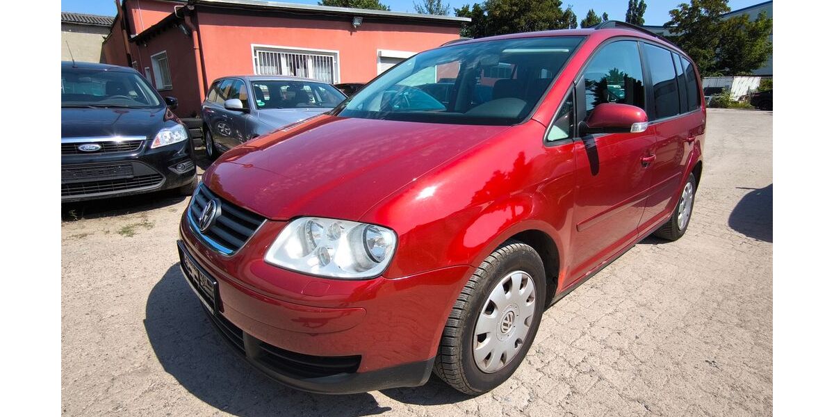 VW Touran 243.000 km 1.199 &euro; Hannover 30419