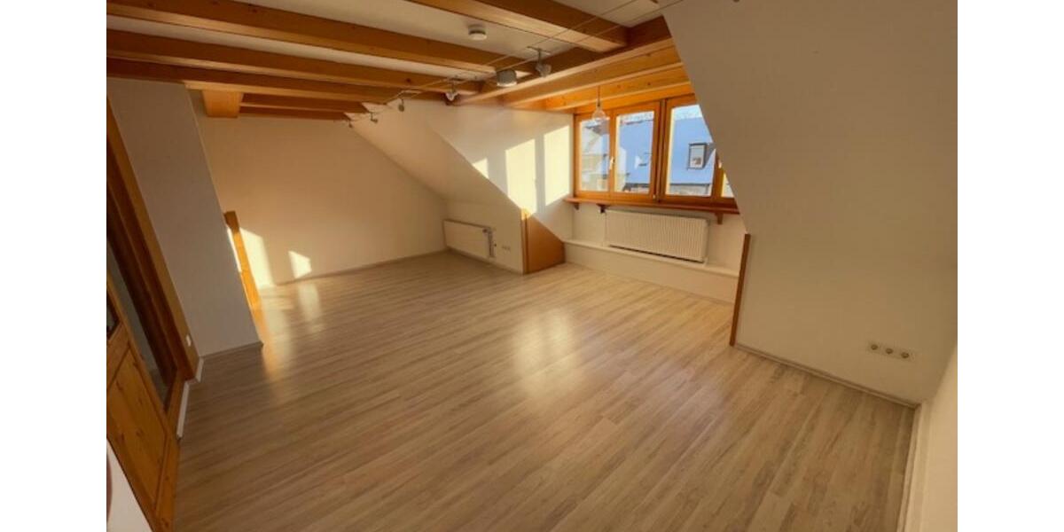 Dachgeschoßwohnung Hannover Südstadt - 1.5 Zimmer, 60 m&sup2;, 720&euro; | Angebot:24979494