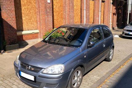 Opel Corsa 329.000 km 1.300 &euro; Oberhausen 46049