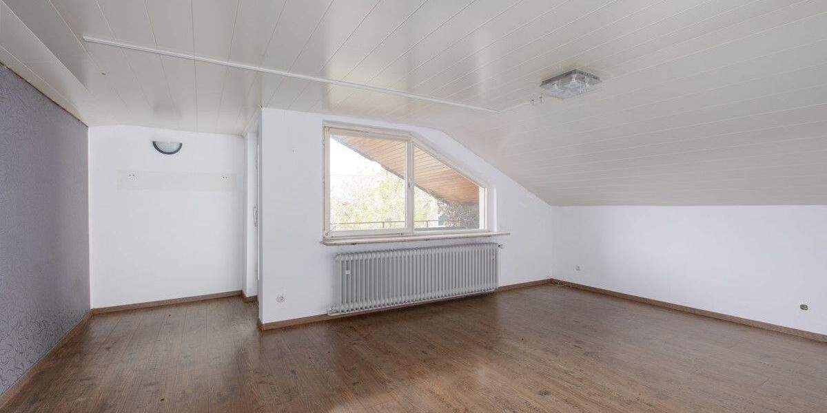 Einfamilienhaus Remchingen-Nöttingen Nöttingen - 5 Zimmer, 187 m&sup2;, 460.000&euro; | Angebot:24873997