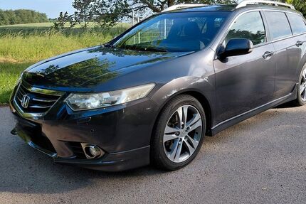 Honda Accord 255.000 km 5.900 &euro; Sundhagen 18519