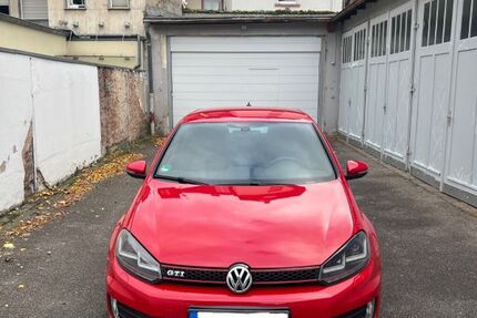 VW Golf 198.000 km 6.390 &euro; Frankfurt 60487