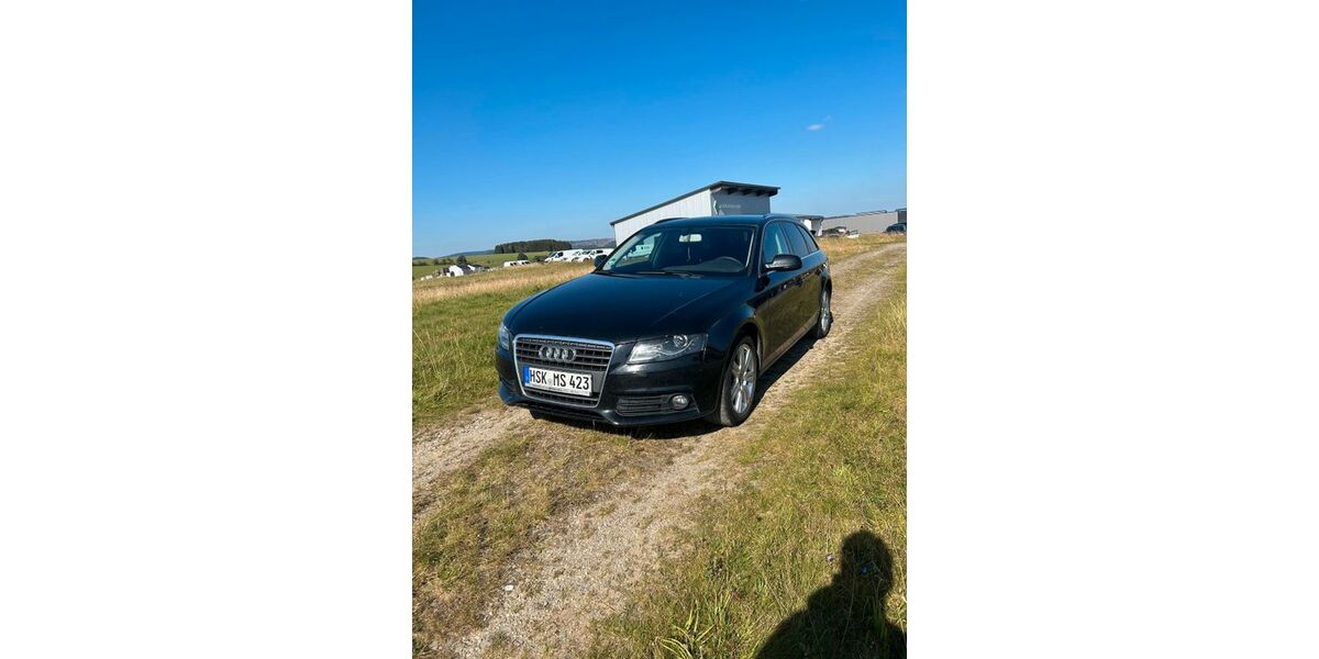 Audi A4 296.000 km 4.850 &euro; Winterberg 59955