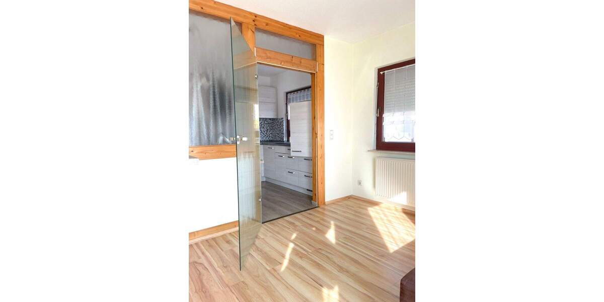 Einfamilienhaus Meerane - 5 Zimmer, 110 m&sup2;, 259.900&euro; | Angebot:25666436