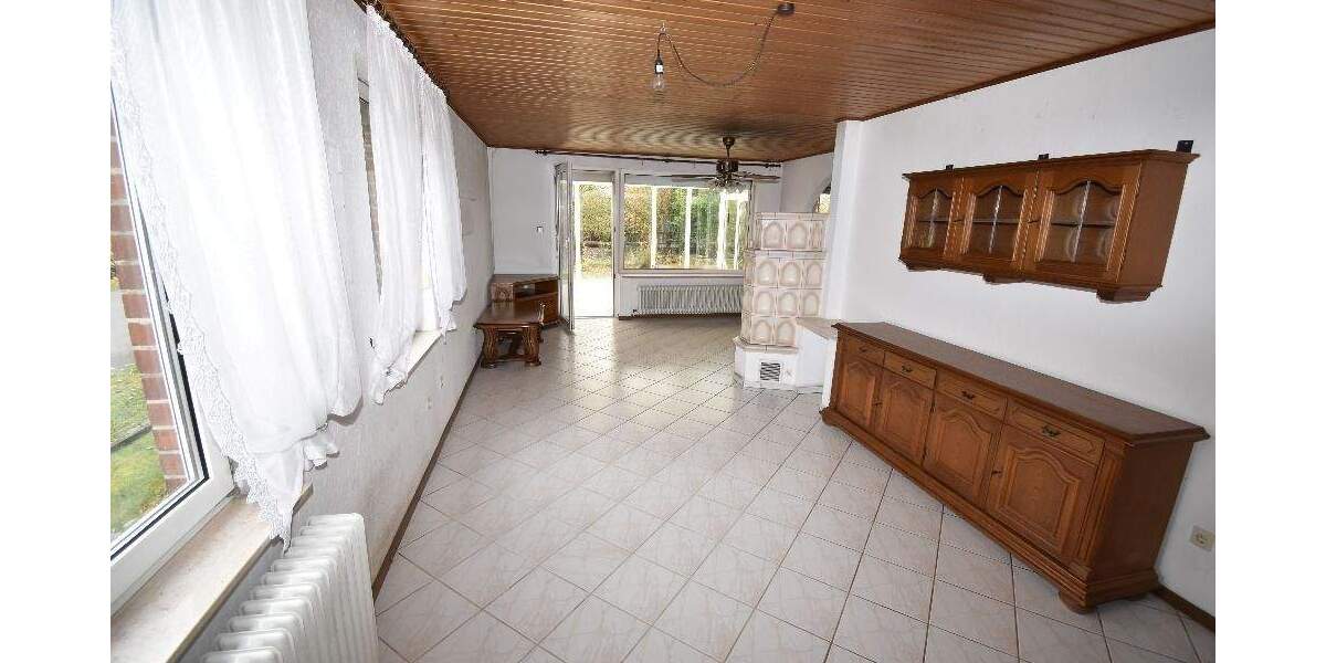 Mehrfamilienhaus, Wohnhaus Suhlendorf - 6 Zimmer, 175 m&sup2;, 229.000&euro; | Angebot:25662857