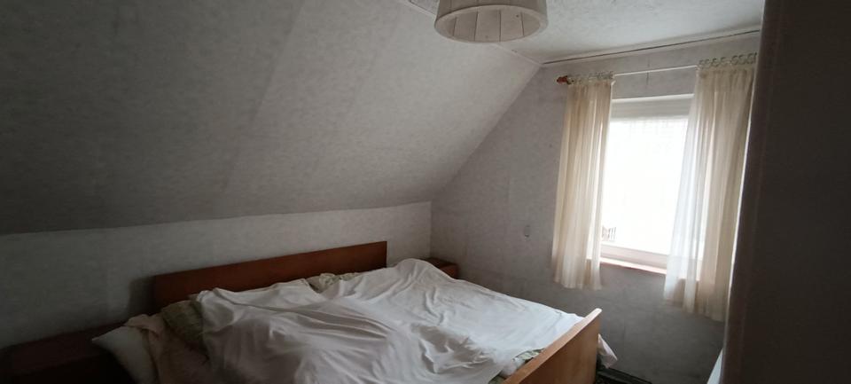 Einfamilienhaus Weißwasser (Oberlausitz) - 6 Zimmer, 90 m&sup2;, 90.000&euro; | Angebot:26030434