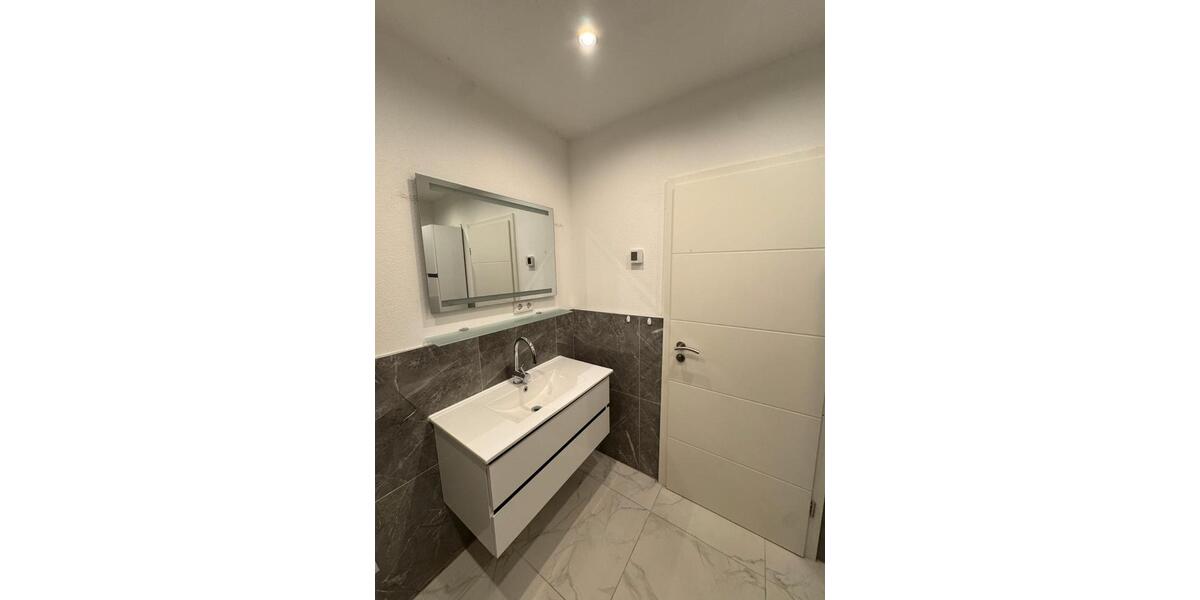 Erdgeschoßwohnung Büdingen - 4 Zimmer, 115 m&sup2;, 1.250&euro; | Angebot:26366717