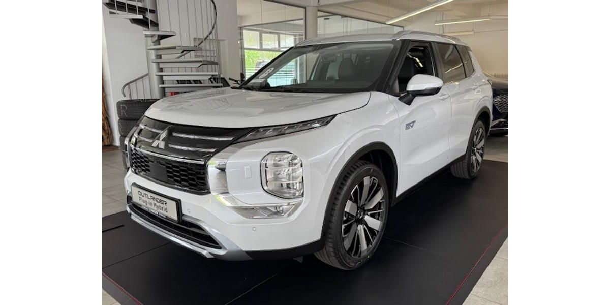 Mitsubishi Outlander 5.680 km 45.990 &euro; Bremen 28237