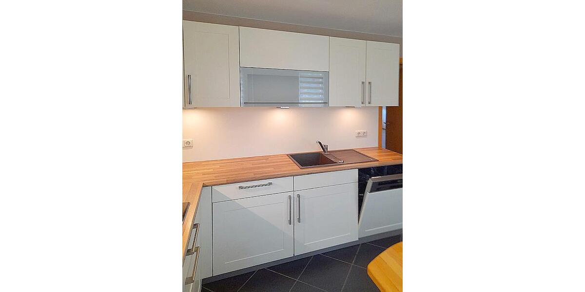 Etagenwohnung Seehausen (Altmark) - 3 Zimmer, 67 m&sup2;, 400&euro; | Angebot:26182650