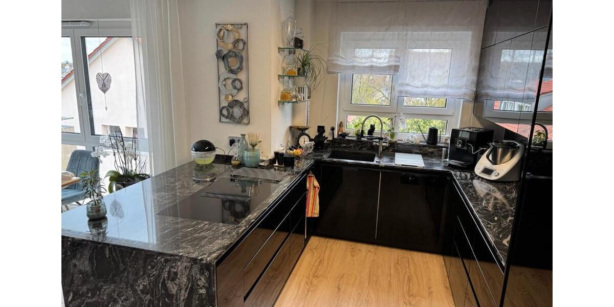 Hochparterre Neckarsulm - 4.5 Zimmer, 122 m&sup2;, 650.000&euro; | Angebot:26095545