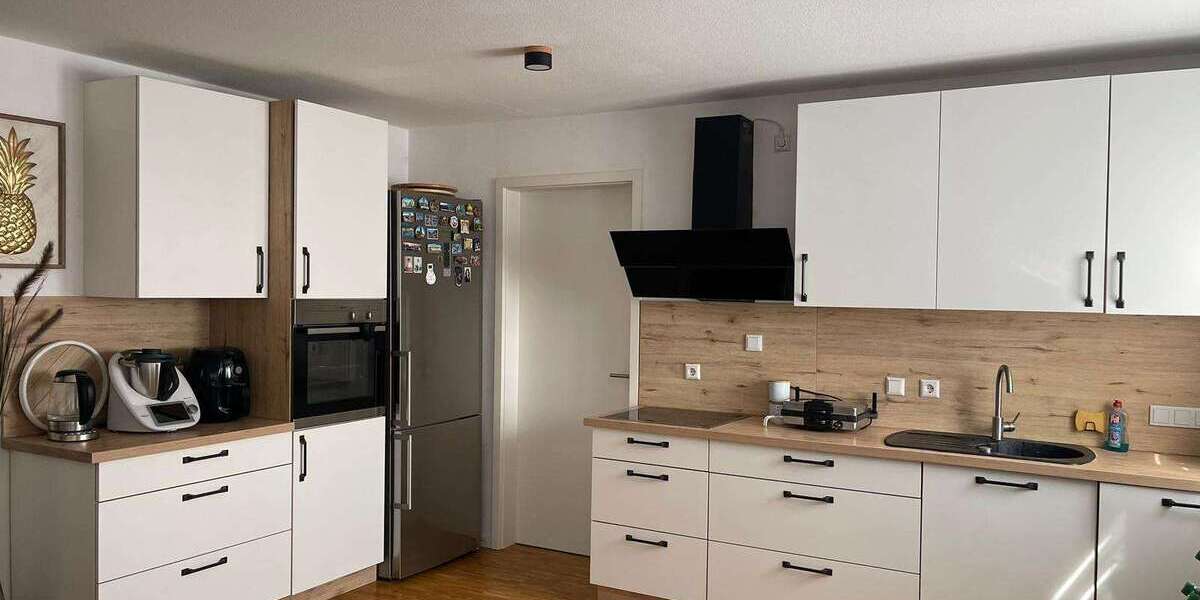 Etagenwohnung Ludwigshafen Parkinsel - 4 Zimmer, 113 m&sup2;, 1.351&euro; | Angebot:26026230