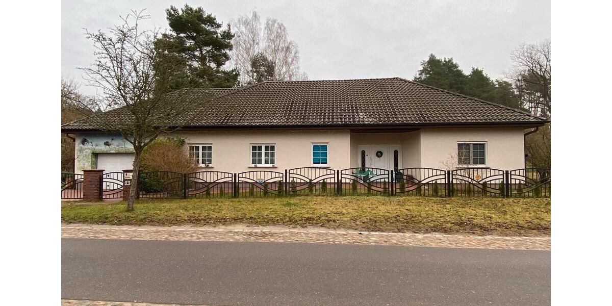 Einfamilienhaus in Himmelpfort 219 qm Wohnfläche 6 zimmer
