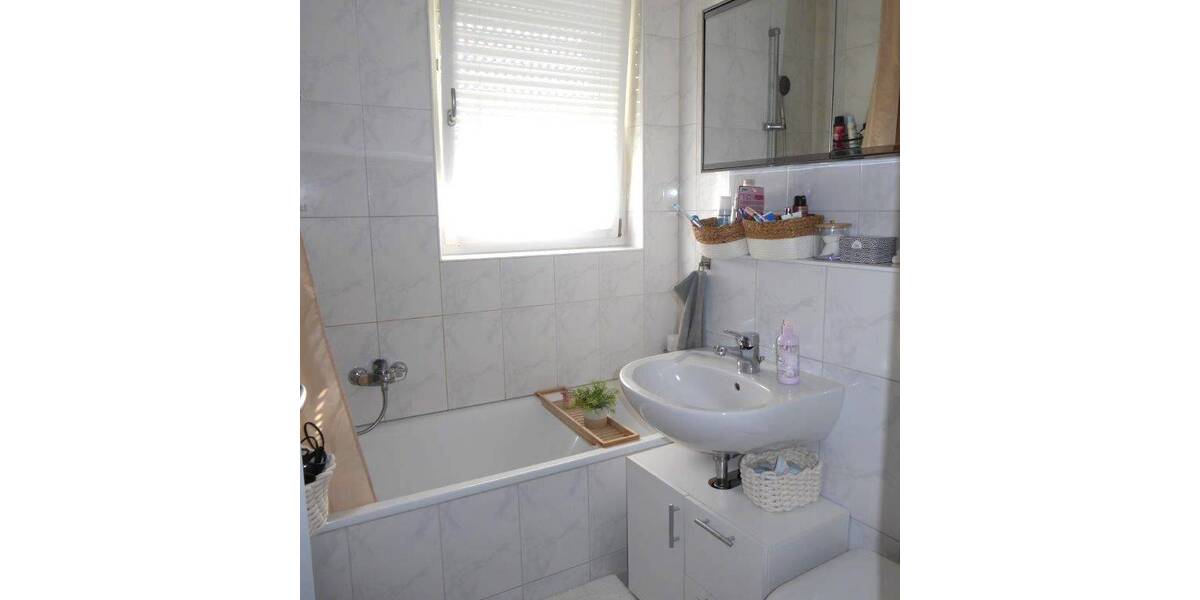 Etagenwohnung Friedrichsdorf Seulberg - 2 Zimmer, 60 m&sup2;, 710&euro; | Angebot:26320152