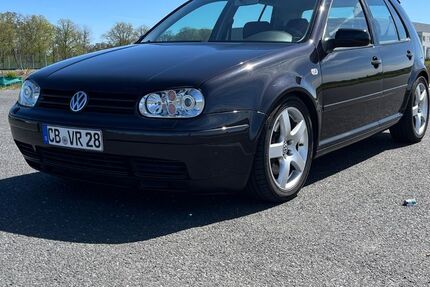 VW Golf 182.000 km 6.990 &euro; Cottbus 03046