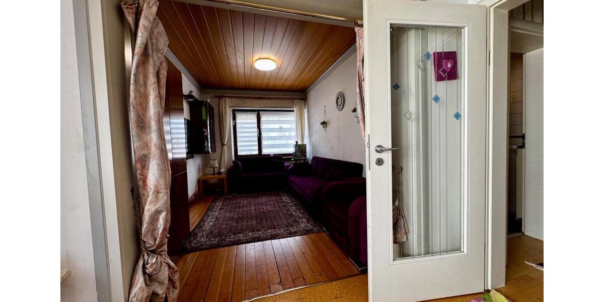 Etagenwohnung Rehlingen-Siersburg Siersburg - 8 Zimmer, 222 m&sup2;, 329.000&euro; | Angebot:26101650