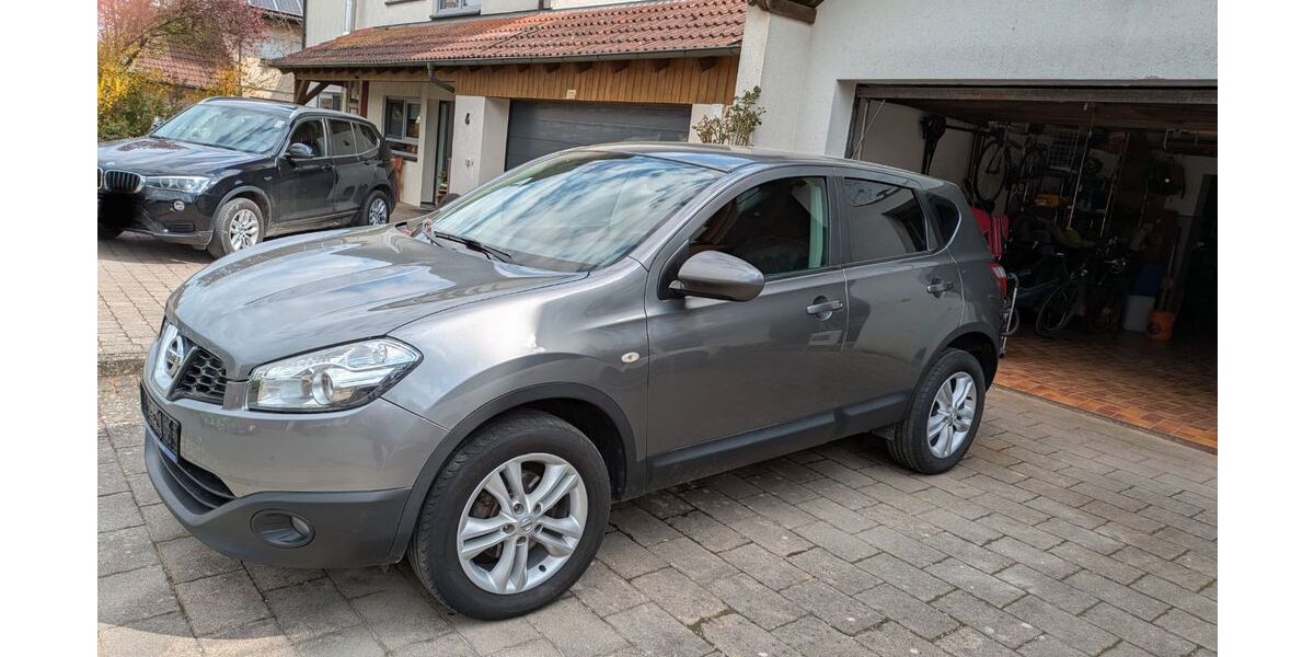 Nissan Qashqai 213.000 km 5.800 &euro; Assamstadt 97959