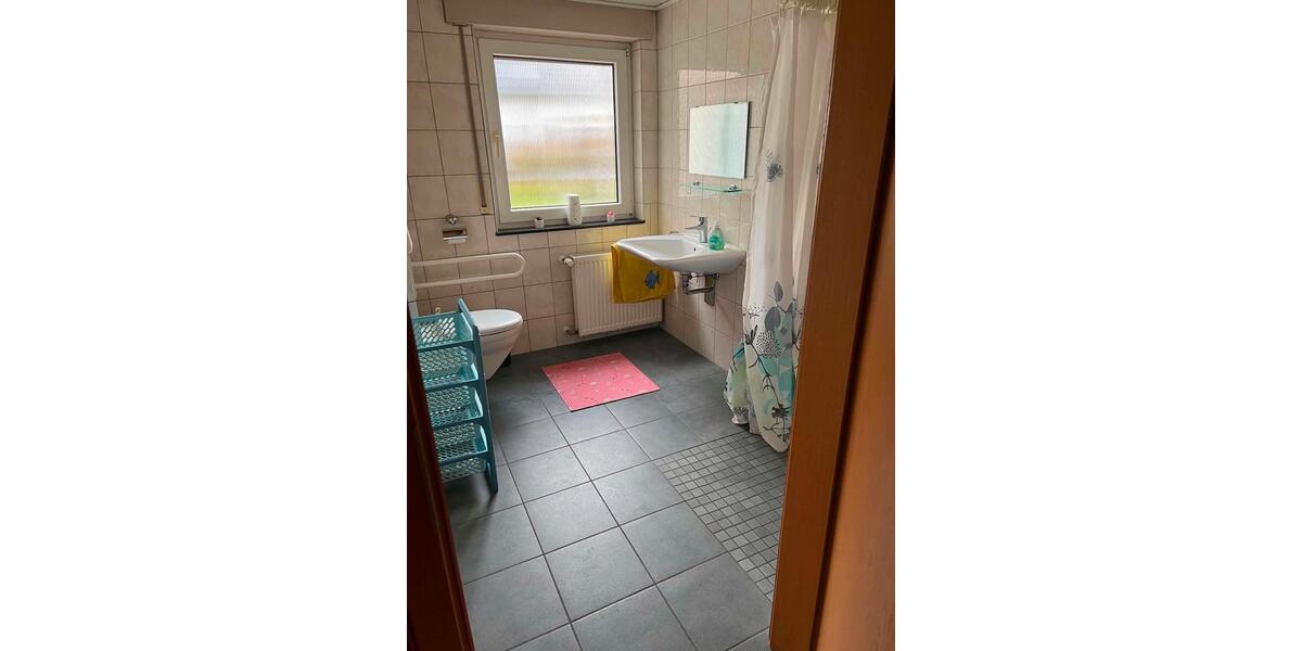 Einfamilienhaus Melle - 7 Zimmer, 270 m&sup2;, 300.000&euro; | Angebot:26978063