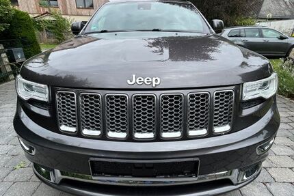 Jeep Grand Cherokee 106.337 km 17.999 &euro; Groß Sarau 23627