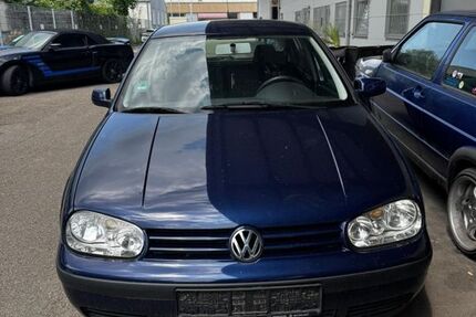VW Golf