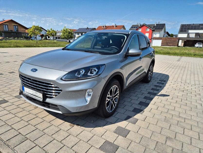Ford Kuga 46.880 km 21.500 € Pfarrkirchen 84347