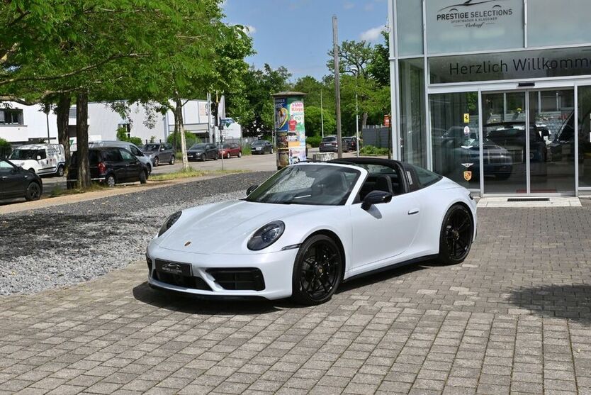 992