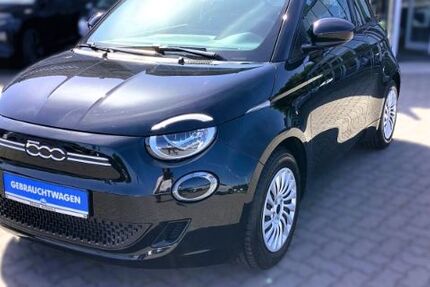Fiat 500e 11.920 km 21.990 &euro; Lüneburg 21337