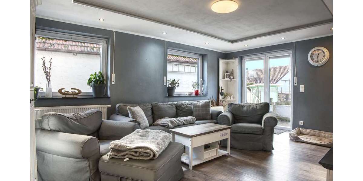 Einfamilienhaus Kelheim / Unterwendling Unterwendling - 9 Zimmer, 238 m&sup2;, 579.000&euro; | Angebot:25163817