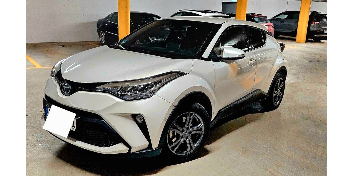 Toyota C-HR 47.600 km 25.650 &euro; Pfaffenhofen 85276