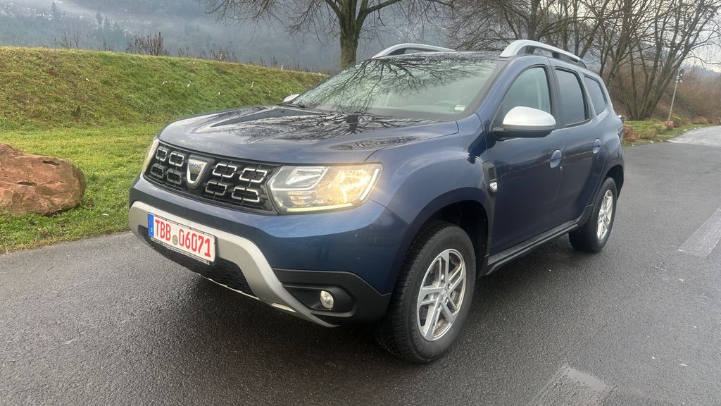 Dacia Duster 183.000 km 7.900 &euro; Wertheim am Main 97877