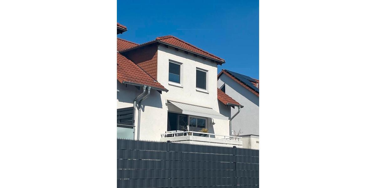 Doppelhaushälfte Wörrstadt - 4 Zimmer, 120 m&sup2;, 1.320&euro; | Angebot:26025473