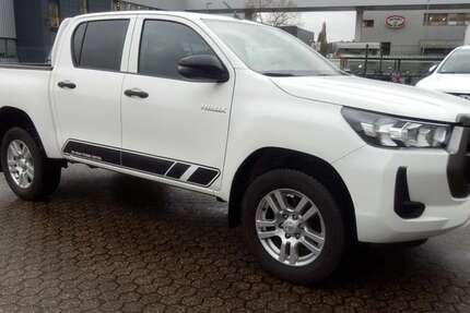 Toyota Hilux 40.030 km 33.999 &euro; Bergisch Gladbach 51469