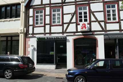 Einzelhandel in Warburg 750 € 55 m²