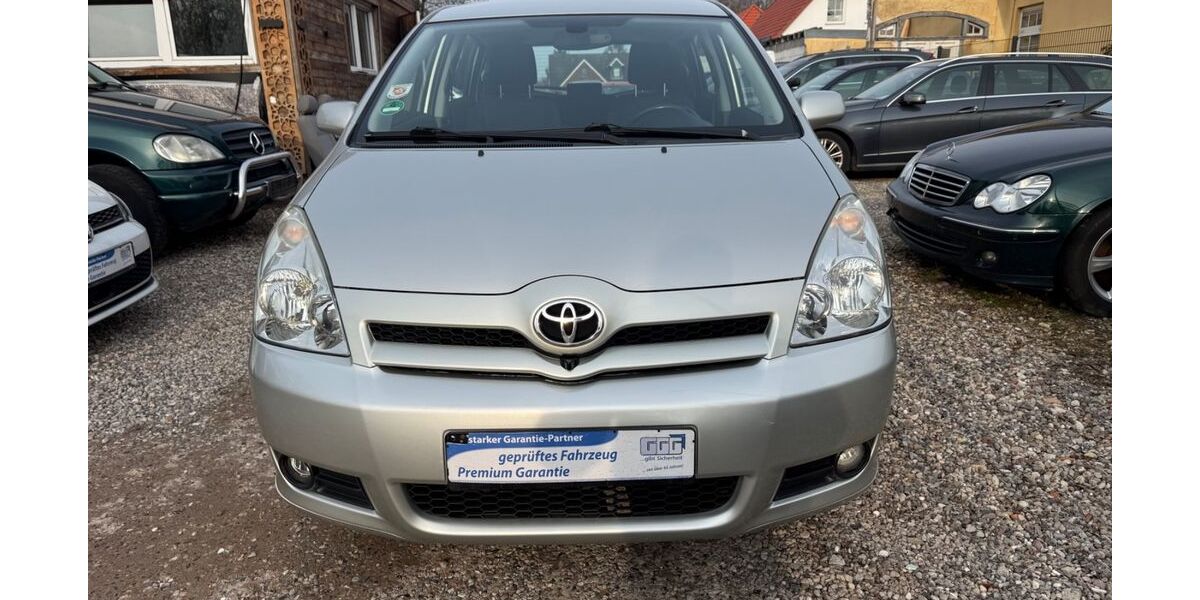 Toyota Corolla Verso 207.000 km 3.999 &euro; Kronshagen 24119