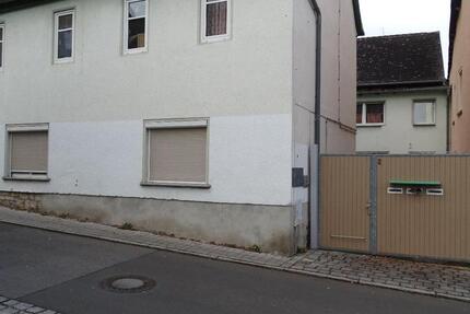 Haus Weißenfels - 10 Zimmer, 226 m&sup2;, 210.000&euro; | Angebot:26680464