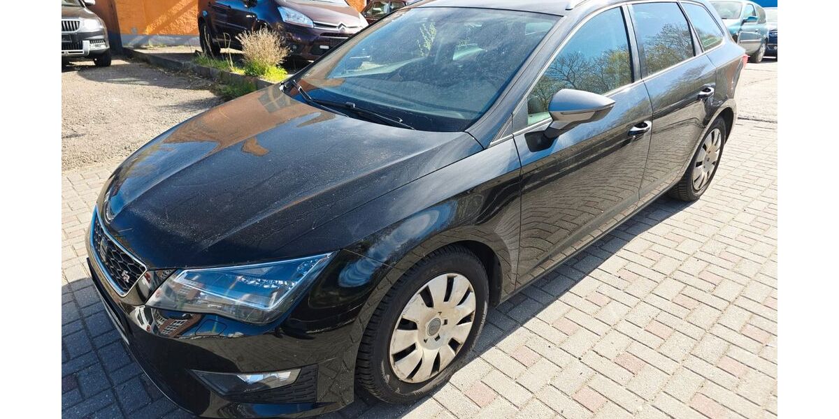 Seat Leon 154.444 km 7.490 &euro; Chemnitz 09114