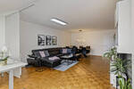 *** Lichtdurchflutete Dachgeschoßwohnung mit zwei sonnigen Dachterrassen in Top-Lage ***
