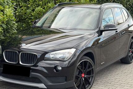 BMW X1 210.000 km 3.900 &euro; Hattersheim am Main 65795