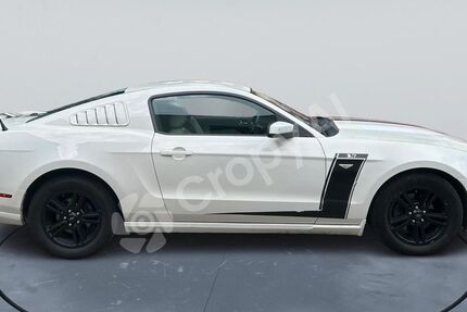 Ford Mustang 206.900 km 11.950 &euro; Fürstenfeldbruck 82256