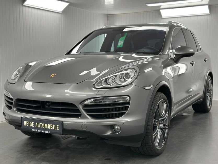 Porsche Cayenne 153.000 km 29.999 € Heide 25746