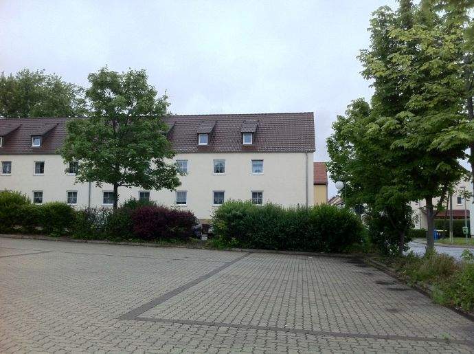 Etagenwohnung Schkopau - 3 Zimmer, 71 m&sup2;, 130.000&euro; | Angebot:26290151
