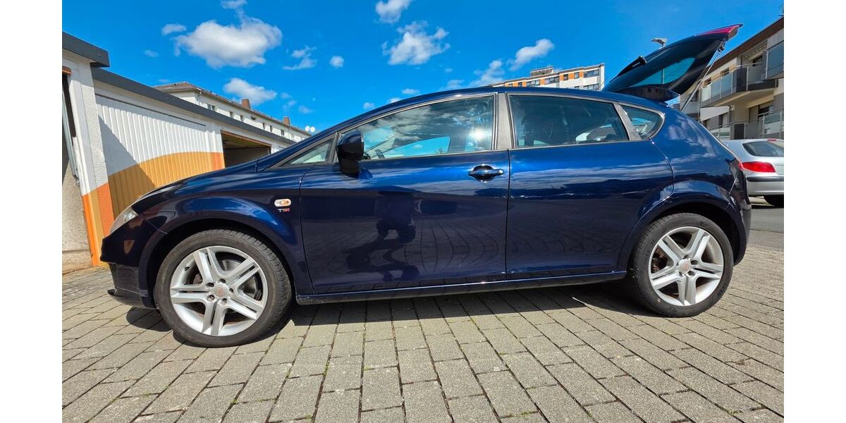 Seat Leon 172.000 km 4.700 &euro; Herborn 35745