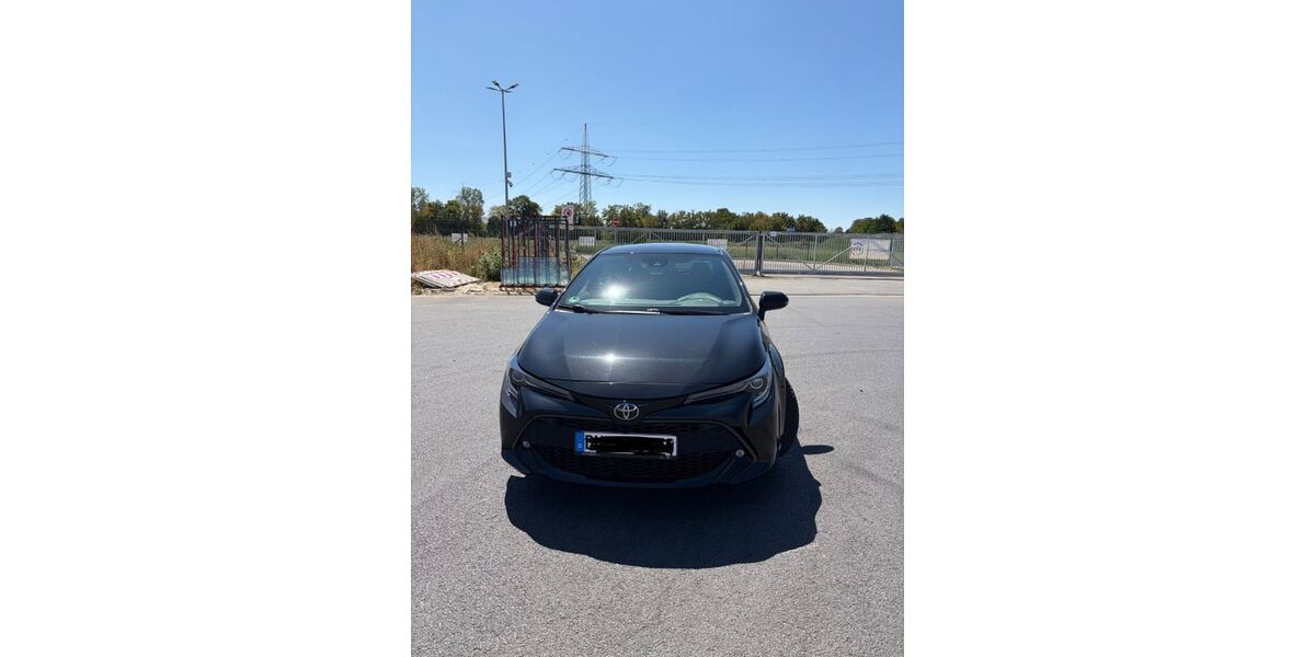 Toyota Corolla 97.000 km 14.999 &euro; Kerpen 50170