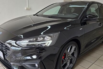 Ford Focus 62.756 km 17.990 &euro; Chemnitz 09114