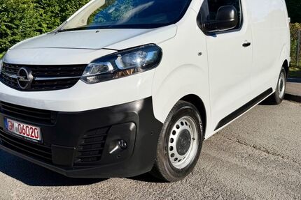 Opel Vivaro 119.000 km 14.895 &euro; Engelskirchen 51766