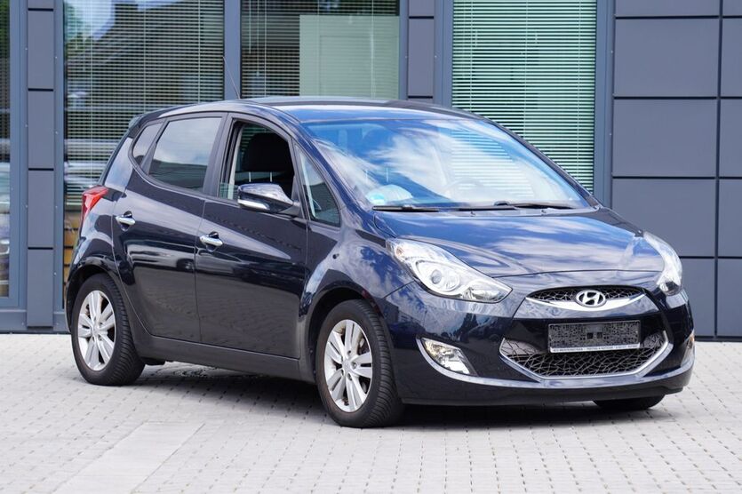 Hyundai ix20 150.000 km 5.480 € Korschenbroich 41352